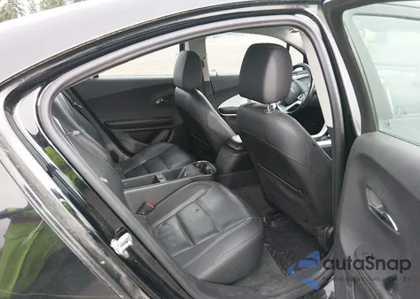 2013 Chevrolet Volt from USA, damaged, VIN 1G1RB6E46DU108887